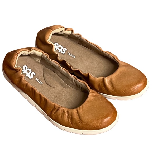 SAS Women's Radiant Hazel Ballet Flat Tan Leather Flats Size 8.5 N - Picture 1 of 11